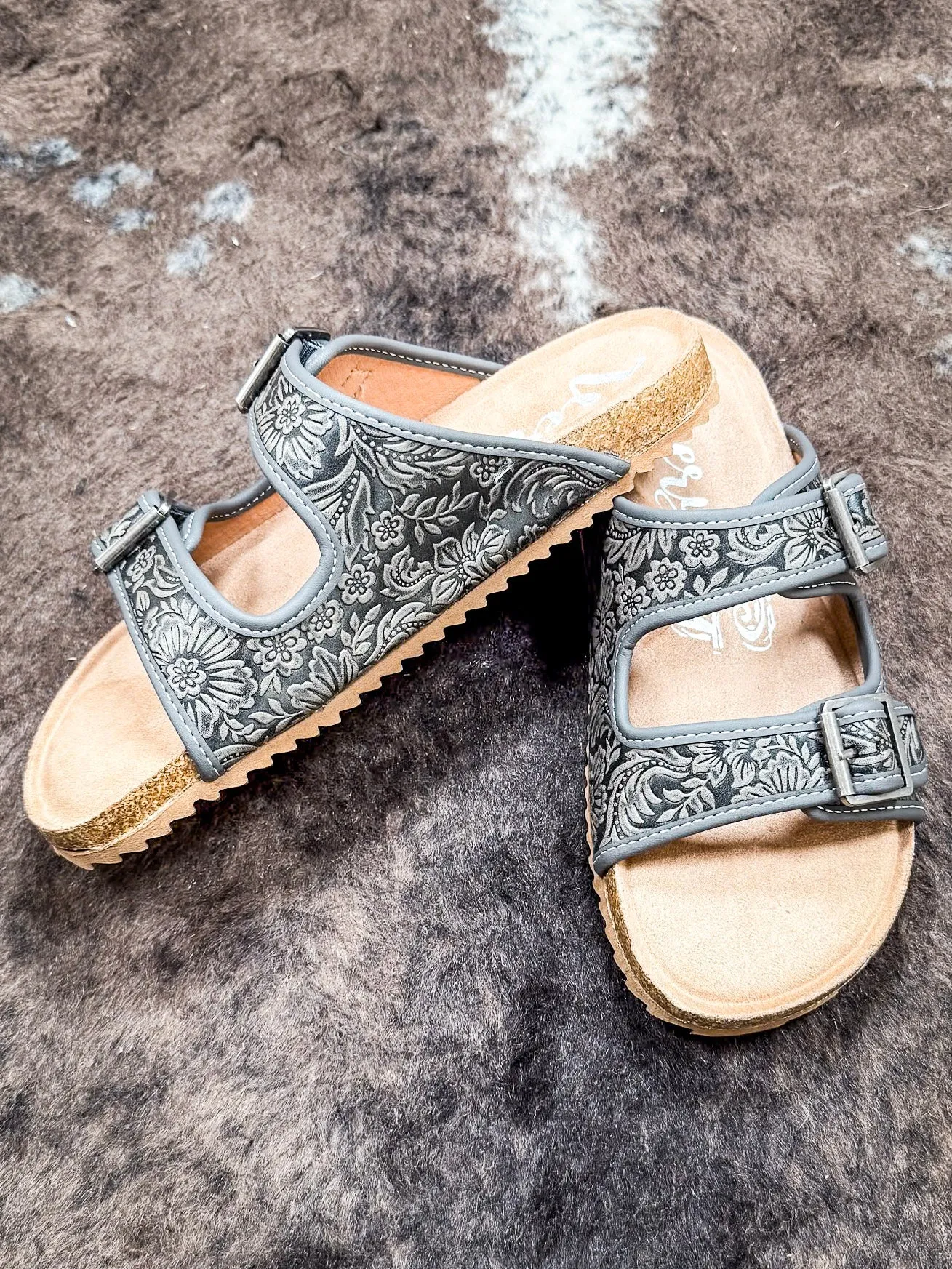 Berry Sandal in Grey by Very G